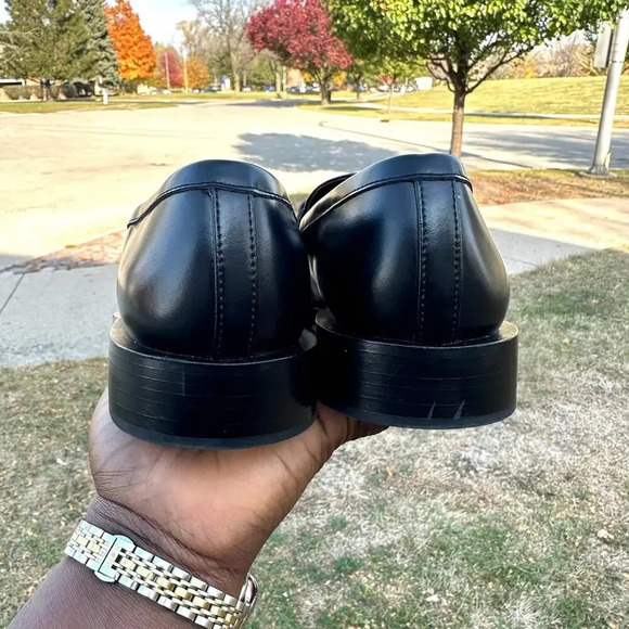 H&M Women’s Black Leather Loafers Size 9 - Picture 4 of 12